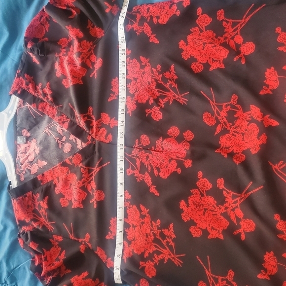 Women floral print blouse long sleeves black& red pop over‎ - Picture 8 of 10